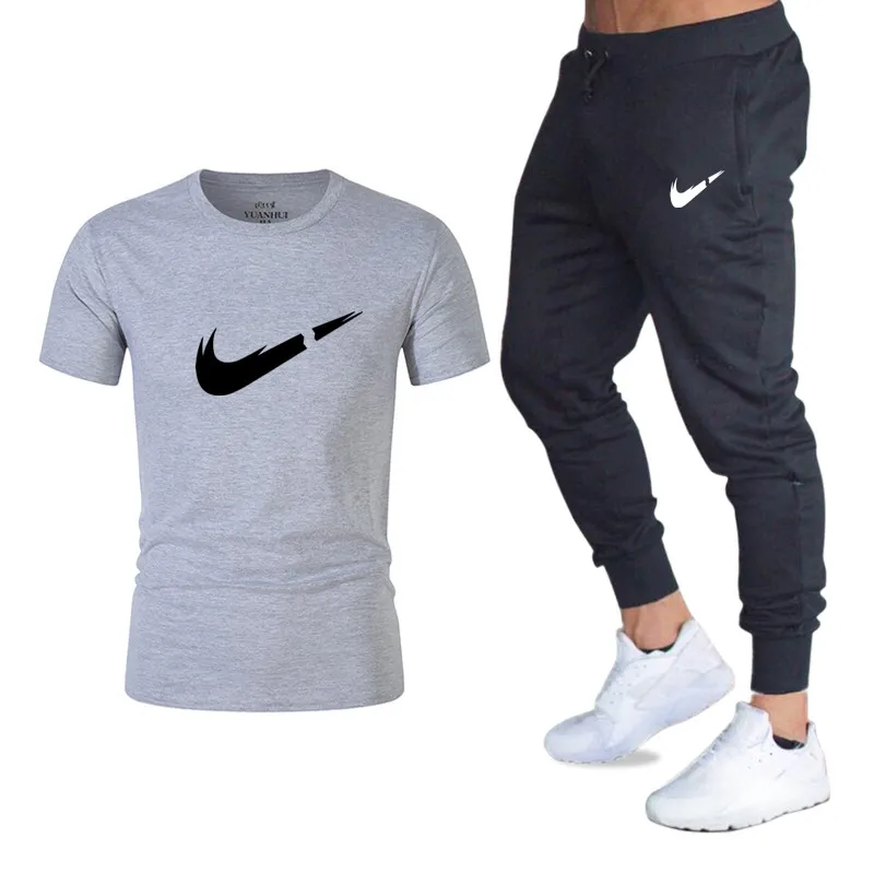 

New Summer T-Shirt Men's suits 2019 Fashion Brand Short Sleeve T-Shirt set Funny Tee Shirts Hipster O-Neck Cool Tops+trousers