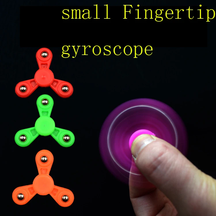 Mini Fingertip gyroscope Novelty toy Help your child relax and Relieve