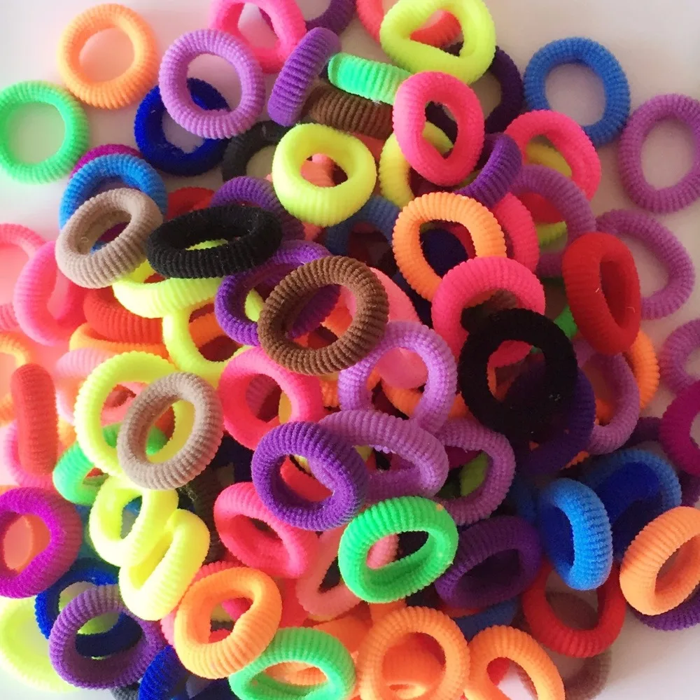 Резинки для волос. Красивые заколки для волос. Детские резинки. Резинки для волос. Разноцветные резинки для волос.