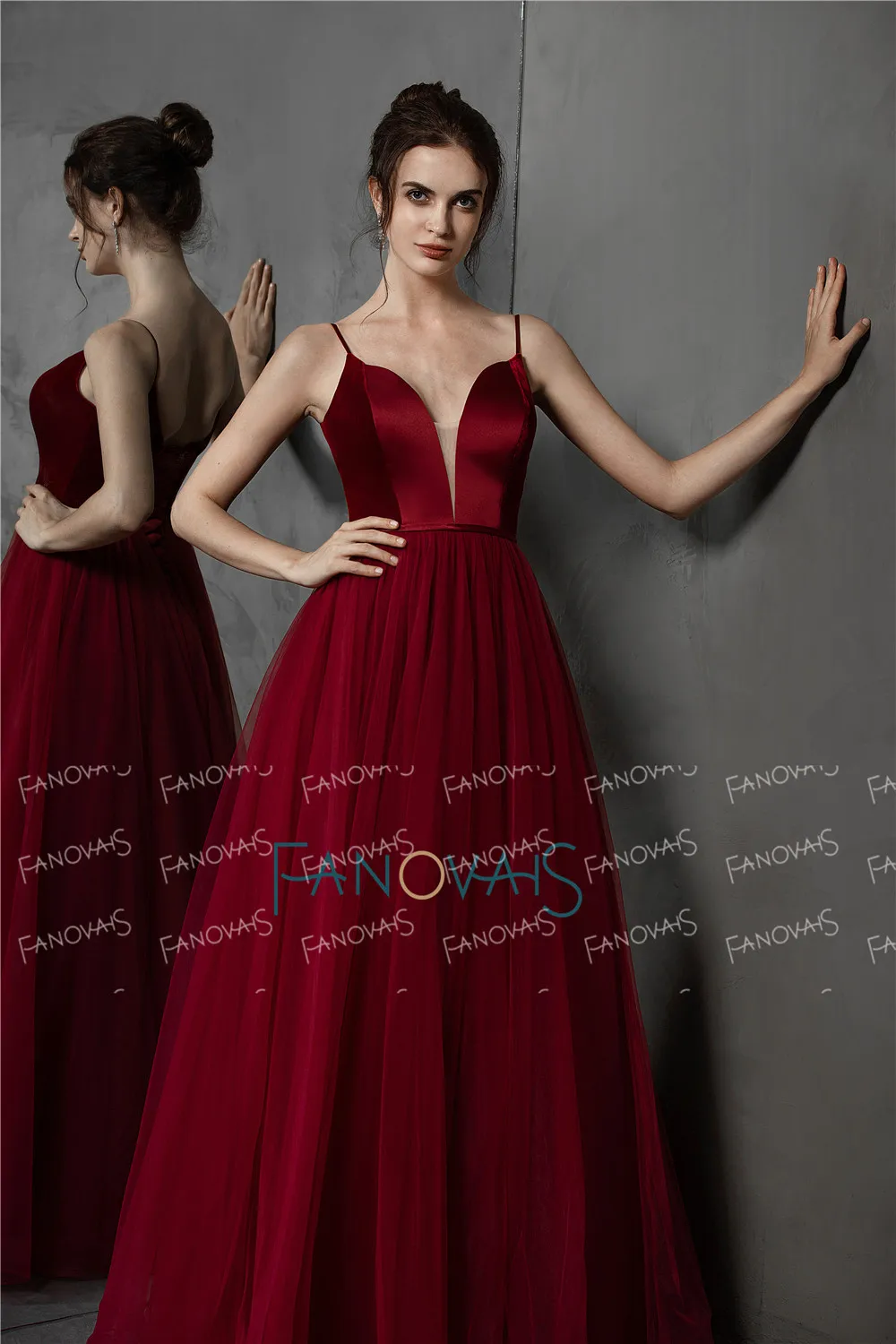 Burgundy Evening Dresses Long Straps V Neck Tulle Velvet A-Line Lace Up Back Evening Gown Prom Dress Robe de Soiree NE58