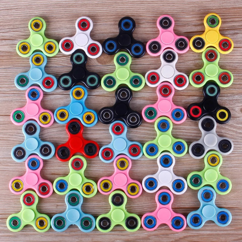 50Pcs New Light Fidget Spinner Led Stress Hand Spinners Glow In The Dark Figet Spiner Cube EDC Anti-stress Finger Spinner#233807 | Игрушки и