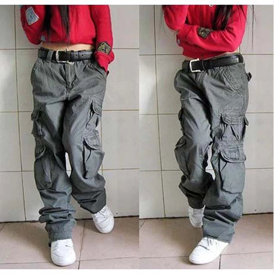 jeans with many pockets