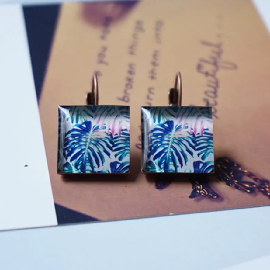 Epoxy resin EARRINGS Dangle Earrings retro vintage red bronze Nature