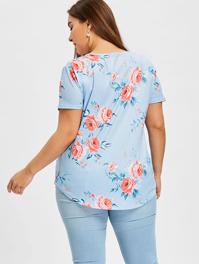 (4)