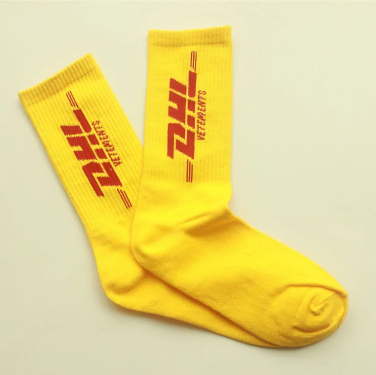 Носки в стиле хип-хоп с надписью Harajuku calabasas, трендовые носки для мужчин и женщин, нейтральные уличные длинные носки унисекс calabasas Calcetines - Цвет: Серебристый