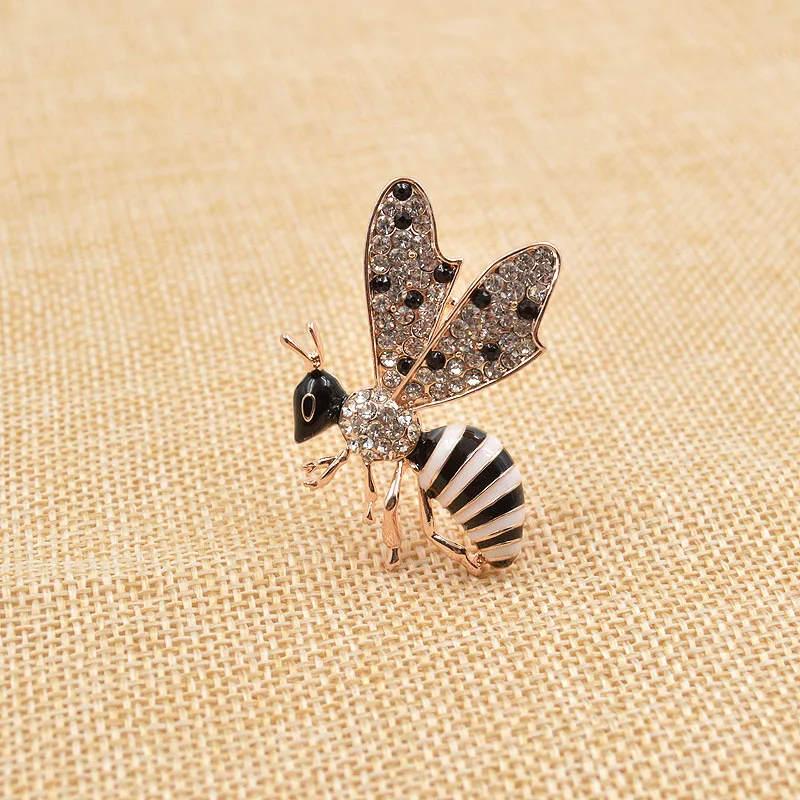 CINKILE حجر الراين لطيف النحل دبابيس للنساء الأزياء المينا بروش دبوس الزفاف Broches الشتاء اللباس اكسسوارات جيد هدية CINKILE حجر الراين لطيف النحل دبابيس للنساء الأزياء المينا بروش دبوس الزفاف Broches الشتاء اللباس اكسسوارات جيد هدية
