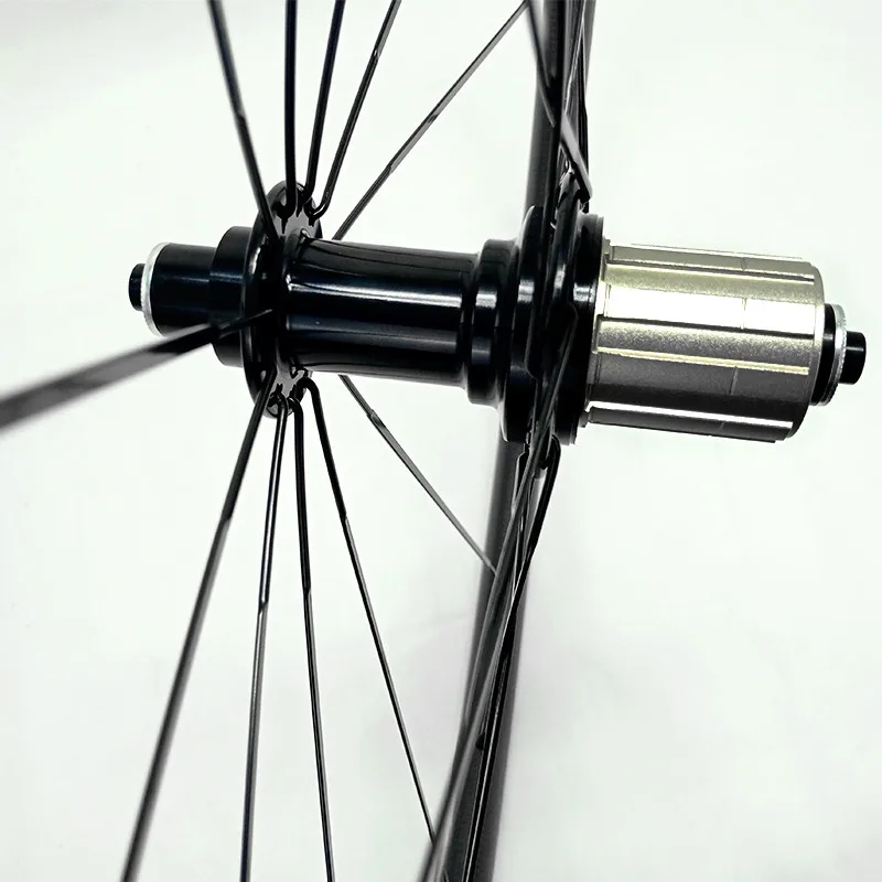 Excellent 700c carbon road wheels front 38mm rear 50mm clincher powerway R13 hubs G3 20/24 carbon road bike wheelset ENVE carbon wheels 1 Excellent 700c carbon road wheels front 38mm rear 50mm clincher powerway R13 hubs G3 20/24 carbon road bike wheelset ENVE carbon wheels 1