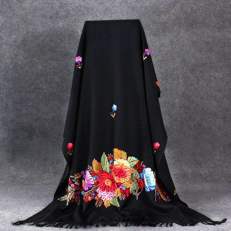 Женские черные цветочные шали шарф благородная зимняя теплая накидка индийская ручная вышивка обертывание пашмины шерсть мягкая Мантилья длинная 70x210 см