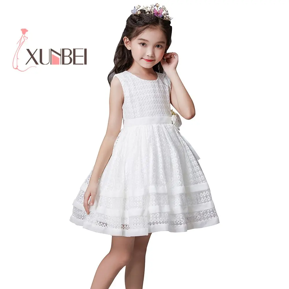 

Beauty Princess Above Knee Flower Girl Dresses 2019 Lace Pageant Dresses Kids Dresses For Party Girls First Communion Dresses