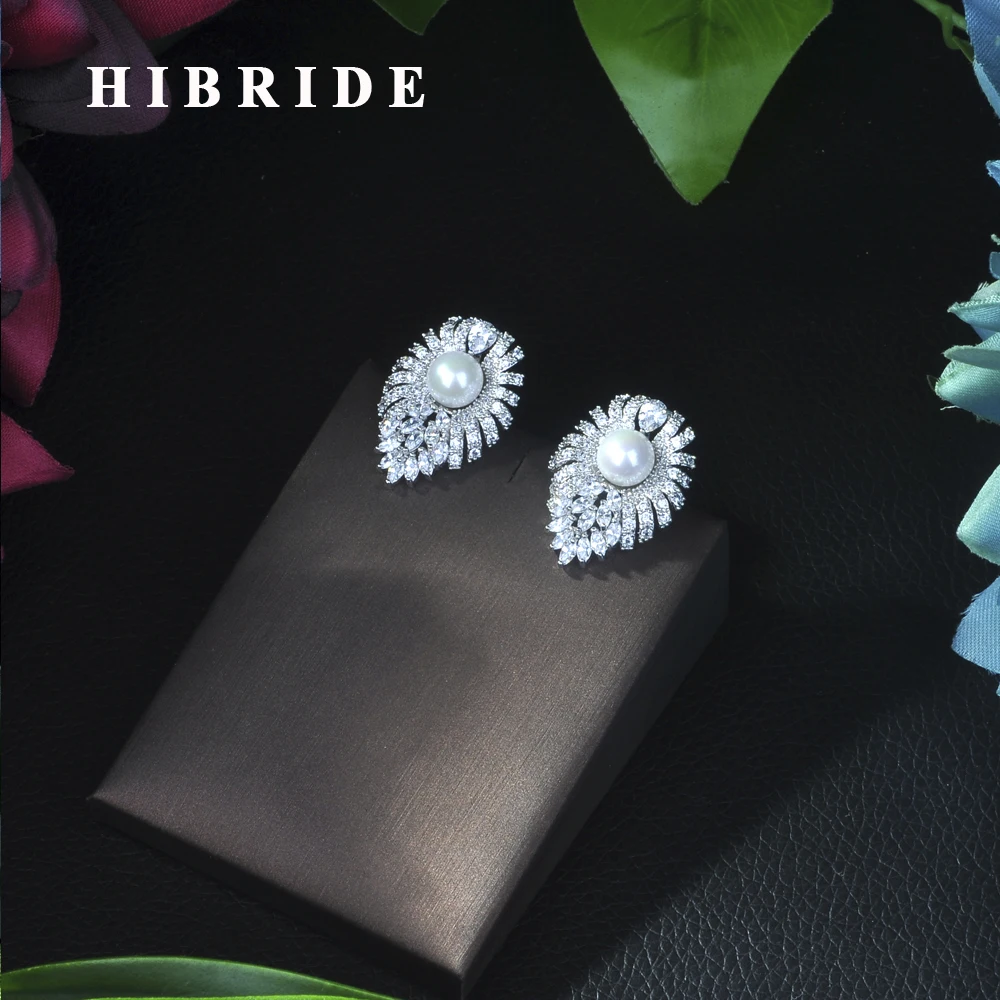 

HIBRIDE 2019 New Arrival Snow Flower Design Women Big Stud White Pearl Earrings with Cubic Zirconia Christmas Gift E-135