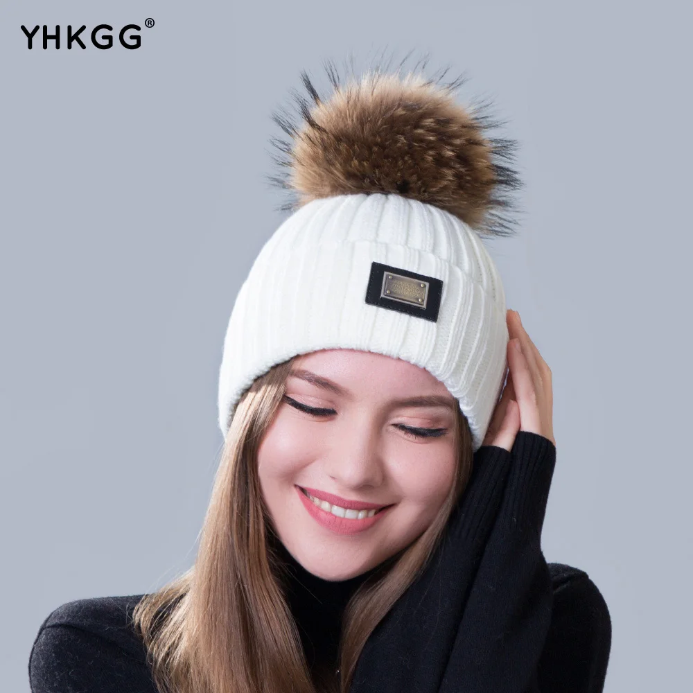 2016 new knitted hat fashion Women big Real Raccoon Fur pom pom Caps Crochet Hats For Women Winter Cute Casual Cap Women Beanies