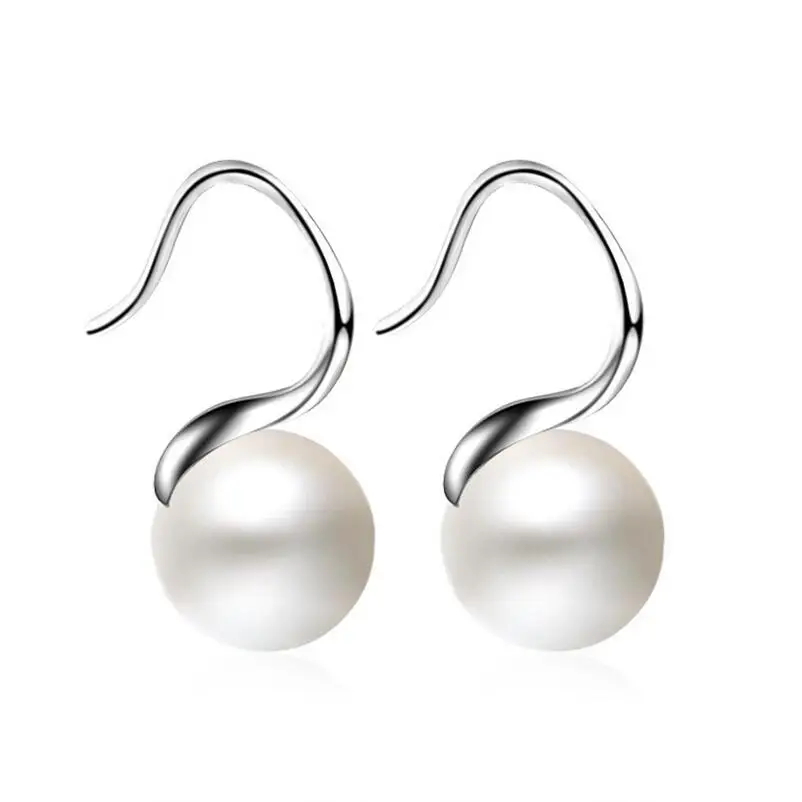 

Han edition temperament pearl earrings