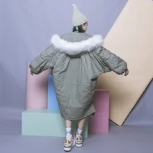 Старинные сплошной цвет негабаритных placketing асимметричный плиссированные длинными рукавами с капюшоном меховой воротник ватные куртки хлопка-ватник
