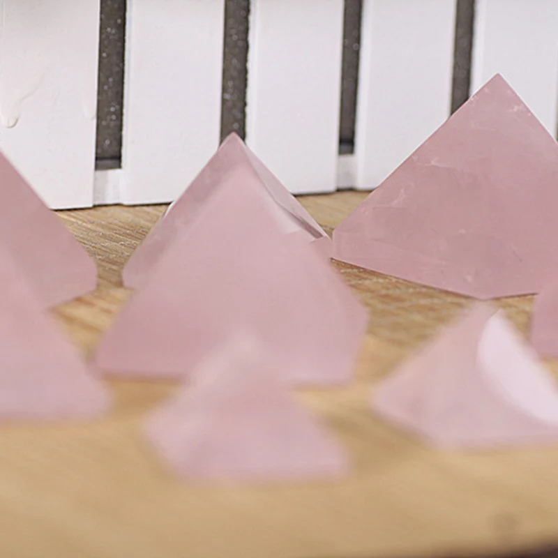 DIY 20-40mm Natural Rose Quartz Pyramid Stone Crystal Feng Shui Healing Specimens