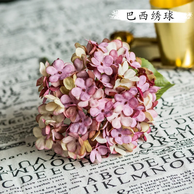 

A Bouquet Party for Decorating Rose, Peony and Silk FlowersBride Silk Artificial Flowers Artificial Gradient Stamen Handmake