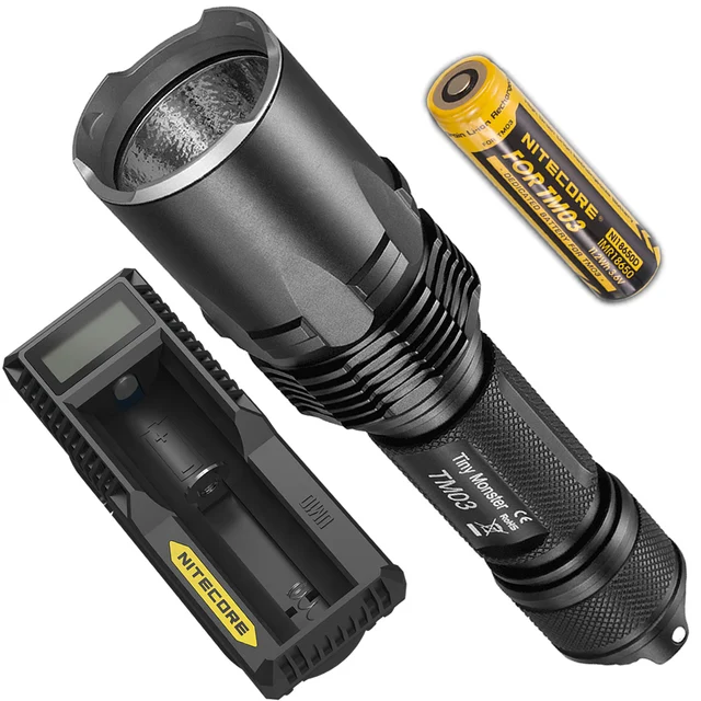 Cheap Nitecore new Tiny Monster TM03 4xCREE XHP70 LED 2800 Lumens Tatical Flashlight with 18650 battery Hunting Fishing + UM10 Charger