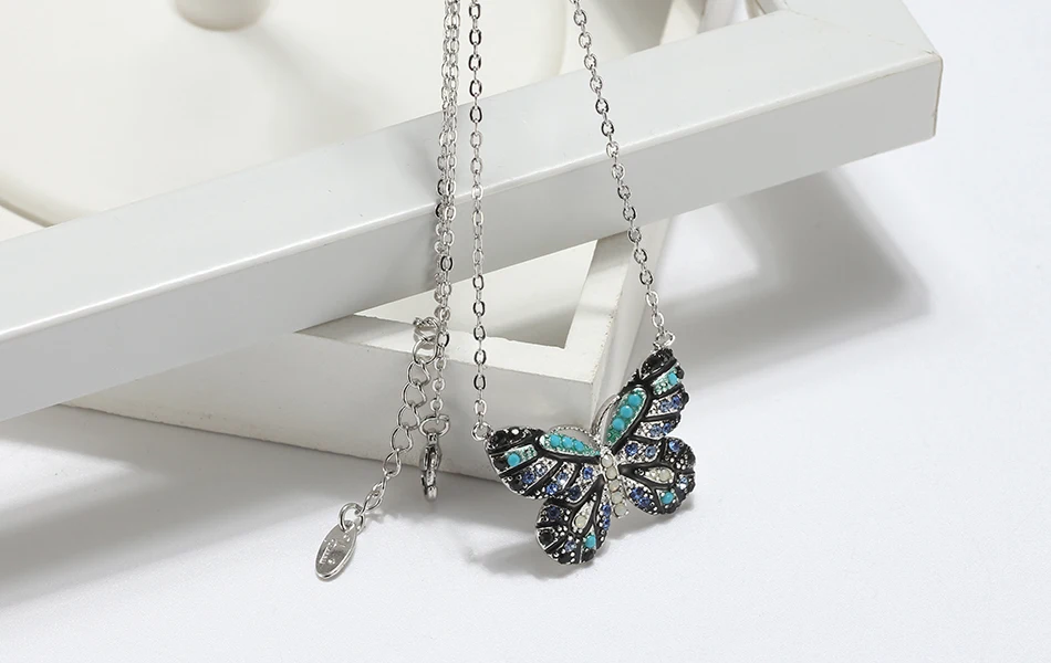 Effie queen, Трендовое ожерелье с подвеской в виде голубой бабочки, модные ювелирные изделия с кристаллами, цепочка с кубическим цирконием, ожерелье для женщин, подарок DN136
