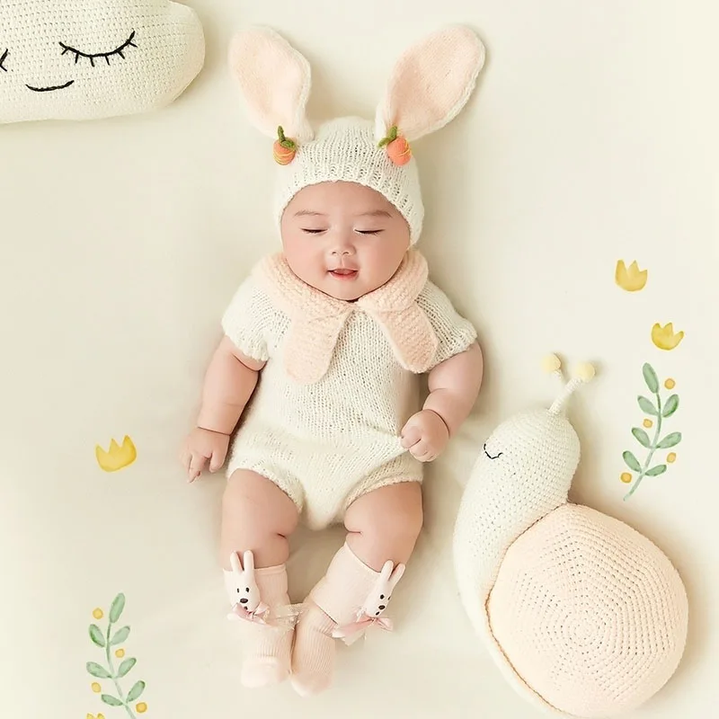 

Infant Photography Props Baby Girl Photo Shoot Cartoon Rabbit Theme Clothes Backdrop Blanket Sets Baby Picture fotografia Props