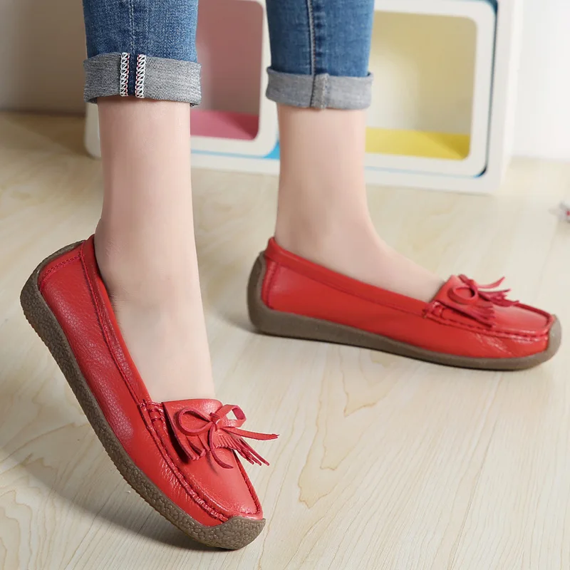 

2019 women's flats shoes nurse shoes comfortable PU leather casual pregnant women shoes flat with white shoes female loafers