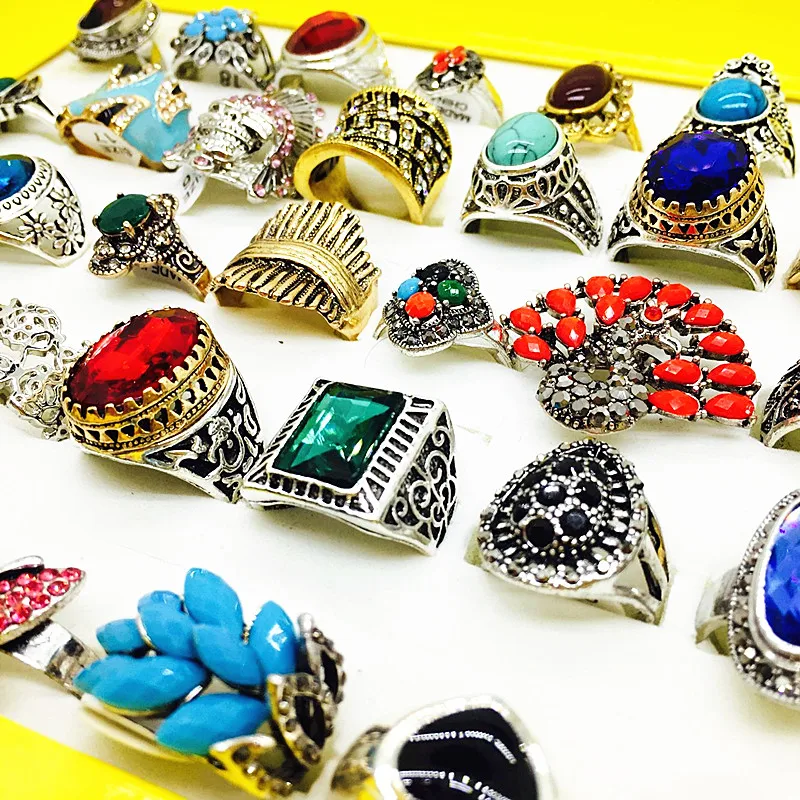 

wholesale bulk lots mix styles 50pcs/box women's vintage jewelry rings with a display box