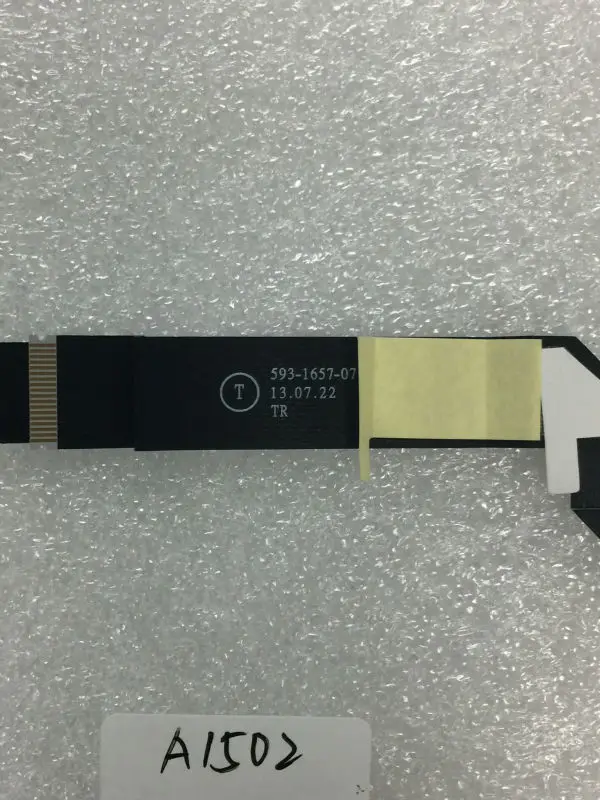 A1502 13-14 touch pad flex cable 593-1657-07  032