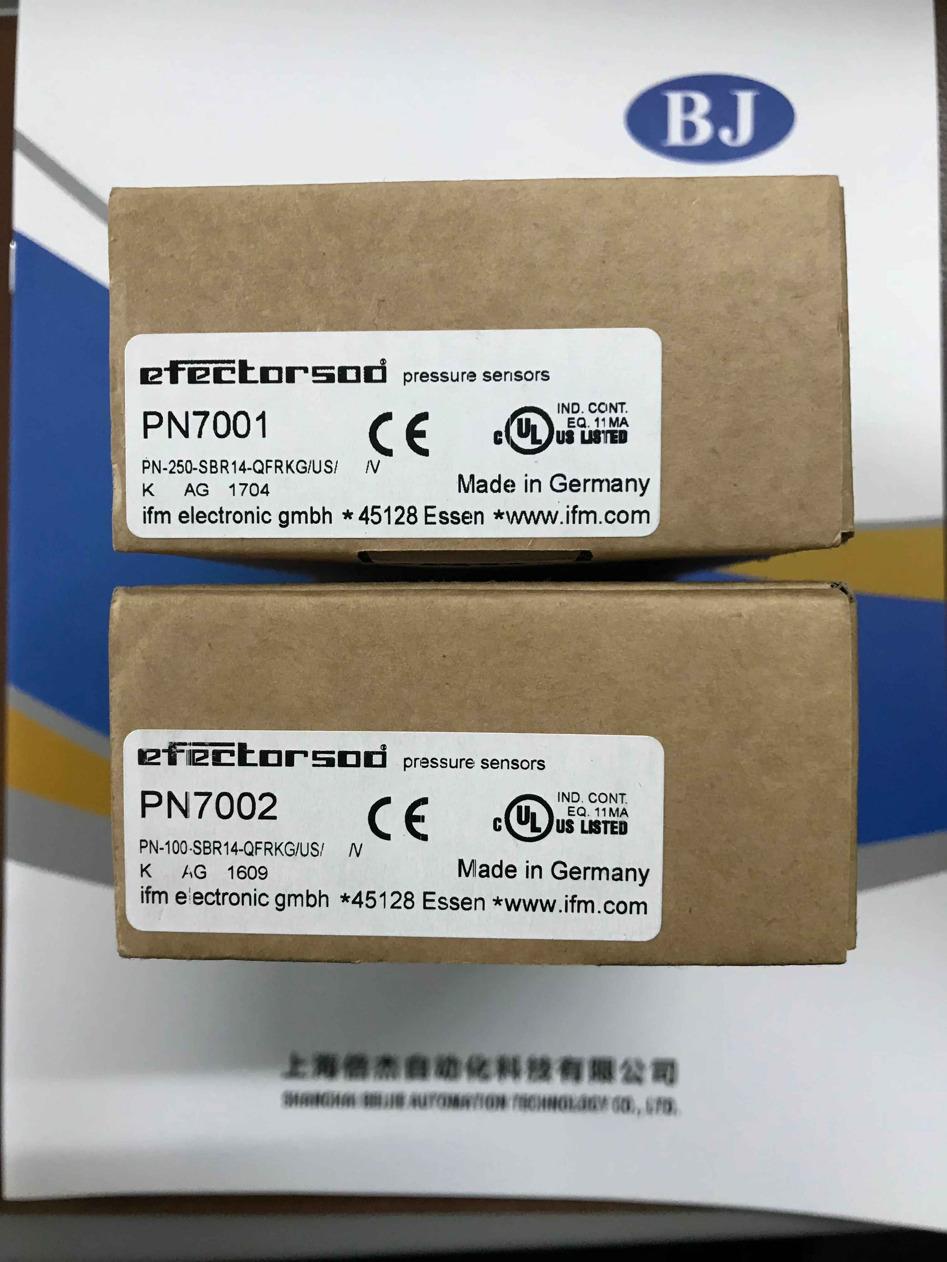 

PN7001 PN7002 Pressure sensors with display display, original in stock