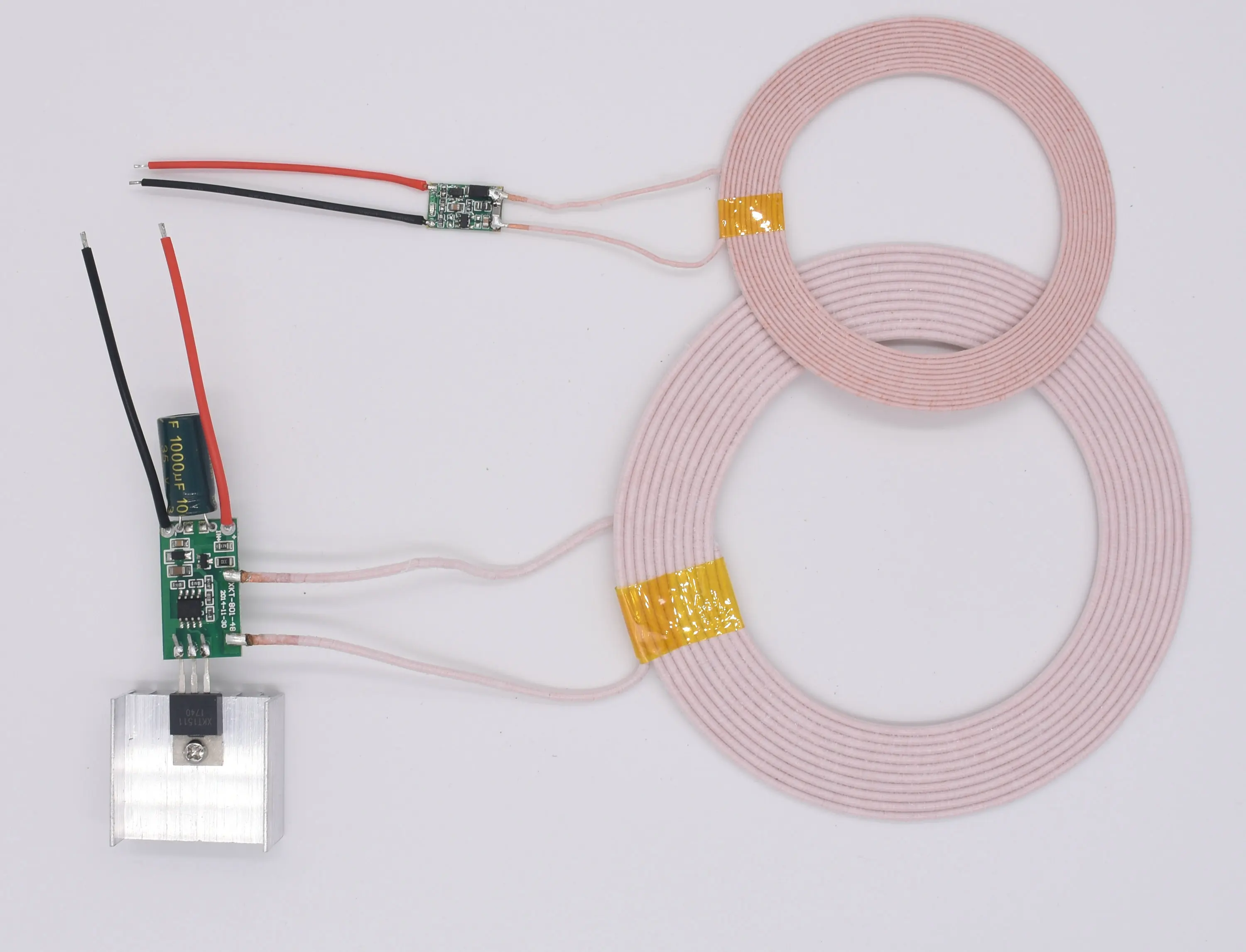 

20mm Output 8.4V800mA Battery High Power Long Distance Wireless Charging Power Supply Module XKT801-39