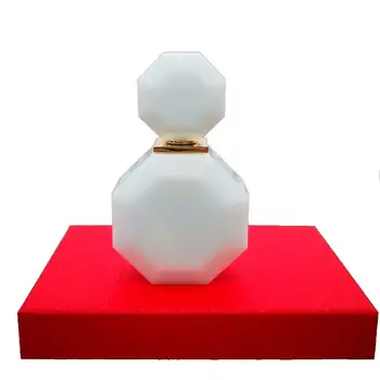 

3ml High Quality White Jade Crystal Refillable Perfume Bottle Table Ornament Home Decor Great Gift Wedding Anniversary gifts
