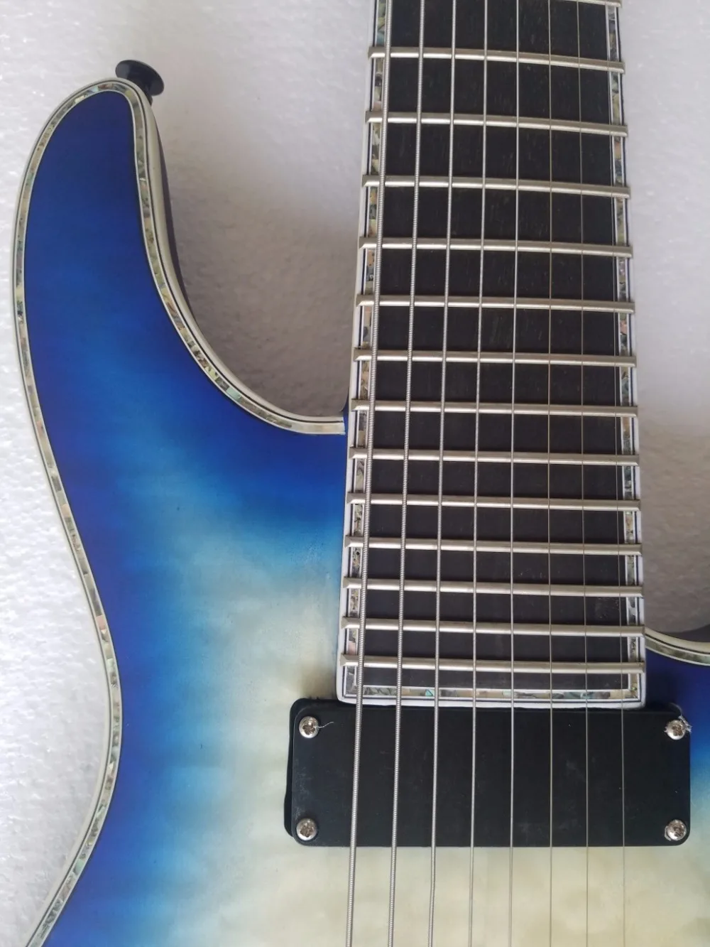 

2018 Top Quality Mayoners Custom guitar 8 strings Regius Neck Through Ebony Fretboard Free Shipping