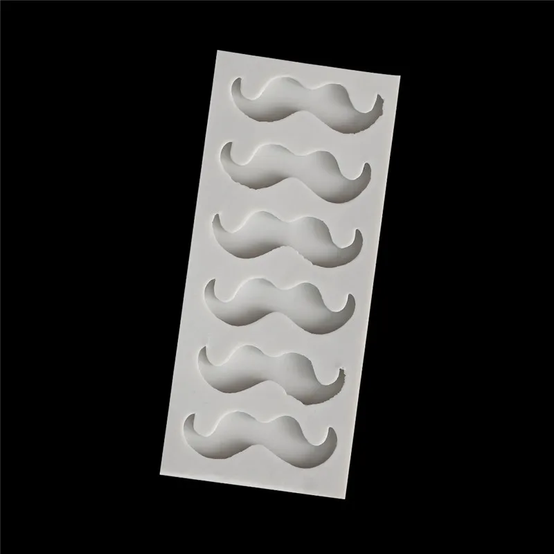 9040545153_1935695841