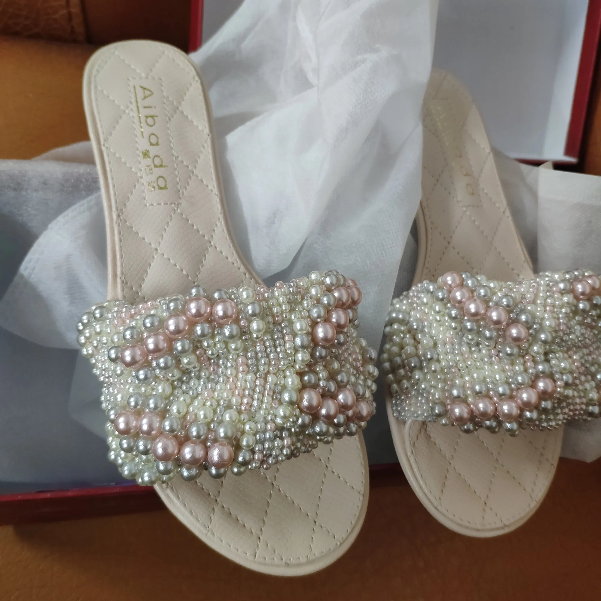 Moraima snc 2019 new est summer shoes women pure pearl bead string lady outside beach shoes fashion youth style fashion slides