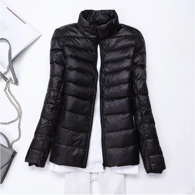Женские осенние куртки размера плюс 5XL 6XL 7XL, женская тонкая верхняя одежда со стоячим воротником, легкие теплые женские повседневные пальто на 90% утином пуху - Цвет: Черный