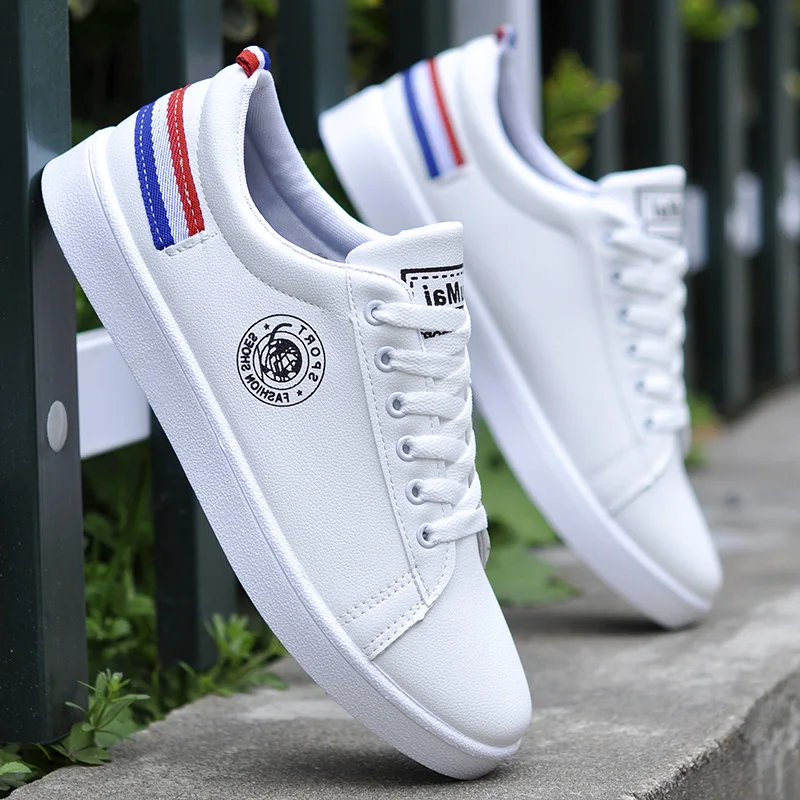 

2019 new net red men's shoes canvas shoes men's summer Korean version of the wild white shoes men's breathable casual shoes