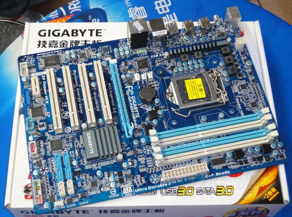 

Gigabyte GA-PA65-UD3-B3/P67 1155 motherboard supports I7 I3 I5 support overclocking 85%new