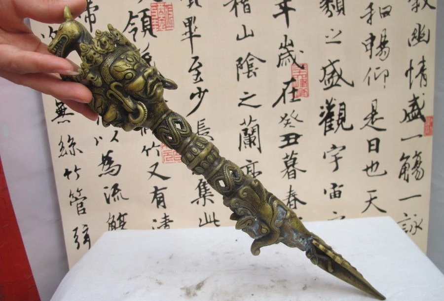 

Tibet Buddhist bronze Copper Hayagriva Mahakala Head Dorje Vajra Phurpa Dagger a 0518