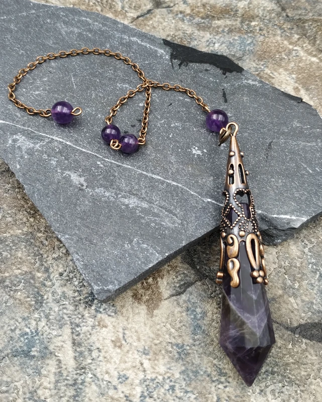

Natural Amethysts Stone Healing Point Pendulum Chain M0085