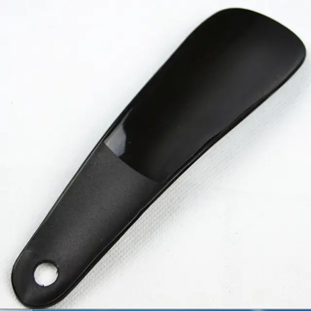 Longspeed Cornes de Chaussure Professionnel Noir Plastick Corne de Chaussure Forme de cuill/ère Chausse-Pied soul/ève-Chaussure Flexible et Robuste Noir