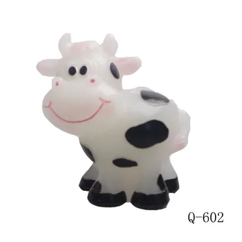 

Q-602 3D Cow shape candle mold soap mold Cake Decoration Fondant Cake 3D Mould Food Grade Silicone Mould