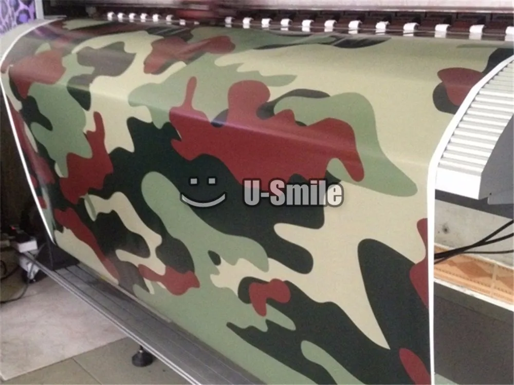 Black-Red-Camo-Vinyl-Car-Wrap (2)
