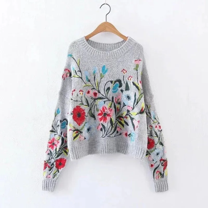 2017 Women Embroidery Floral Sweater Autumn New Pullover Knitted