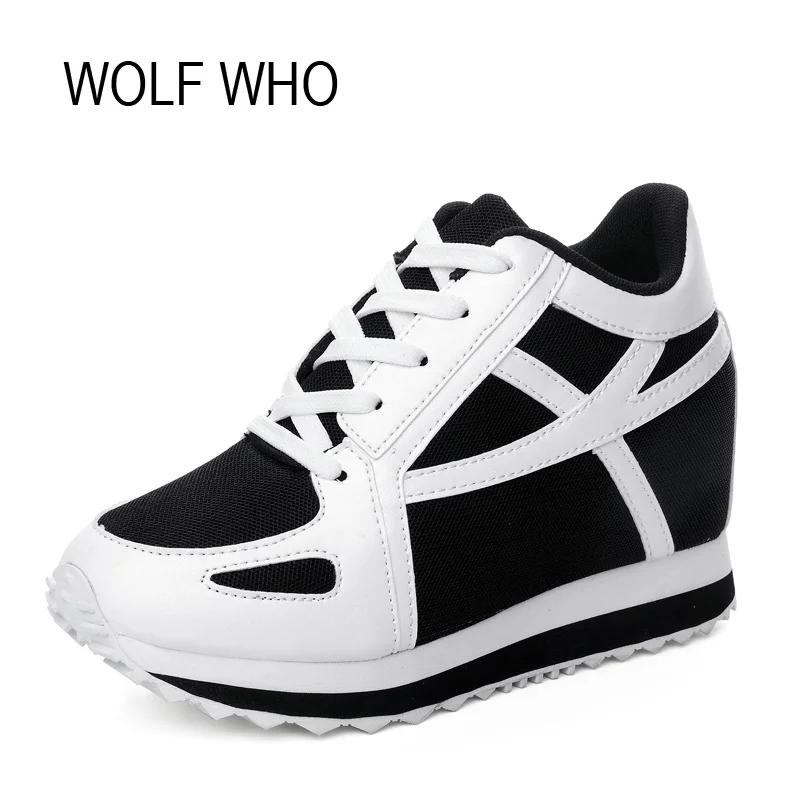 Beste WOLF DIE Verborgen Hakken Platform Wedge Sneakers Vrouwen Schoenen Wit Tenis Feminino Casual Krasovki Mand Femme X105