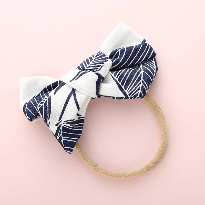 

1Pcs/Lot Handmade Fabric Bowknot Nylon Headbands for Girls, Children Leaf Printed Knotted Hair Bands Kid Bow Hair Accessories