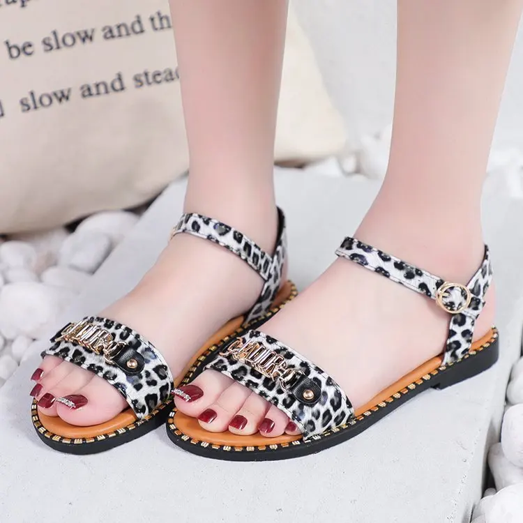 

Summer Floral Sandals Fish Mouth Women Sandbeach Sandals Leopard Retro Square Heel Woman Buckle Shoe Flat Sandals