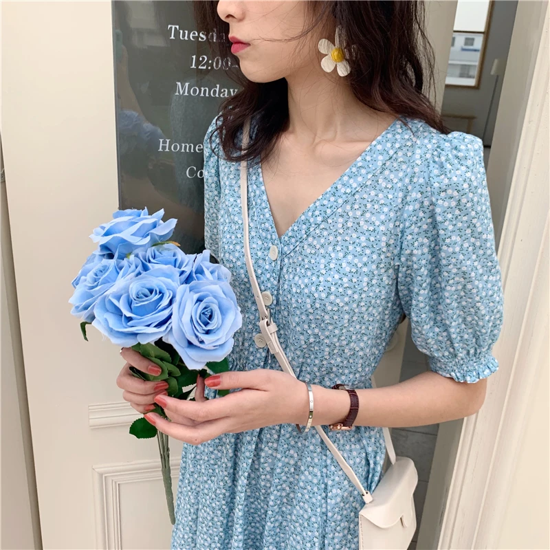 

Gentle fresh blue floral flowers print v-neck dress mori girl 2019 summer