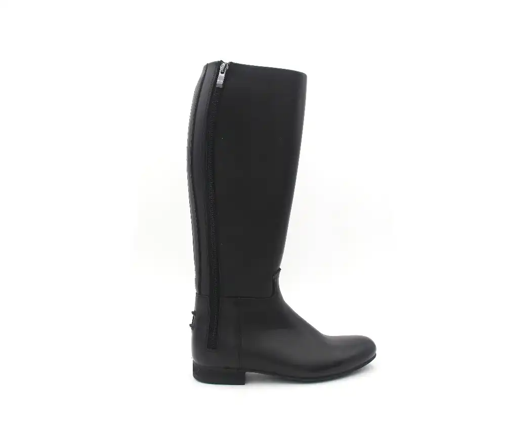 black riding boots equestrian