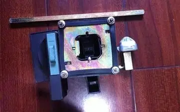 Free Shipping 1pcs/lot  HH15-125A QSA isolation switch fuse group 75x75 [inner hole 8] handle 90
