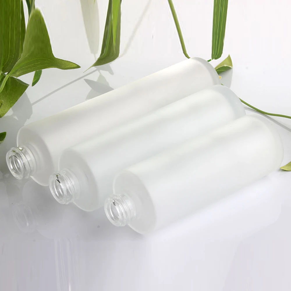

Spray bottle 120ml glass container packaging,Clear frosted glass bottle Lotion with wood grain cover 4oz