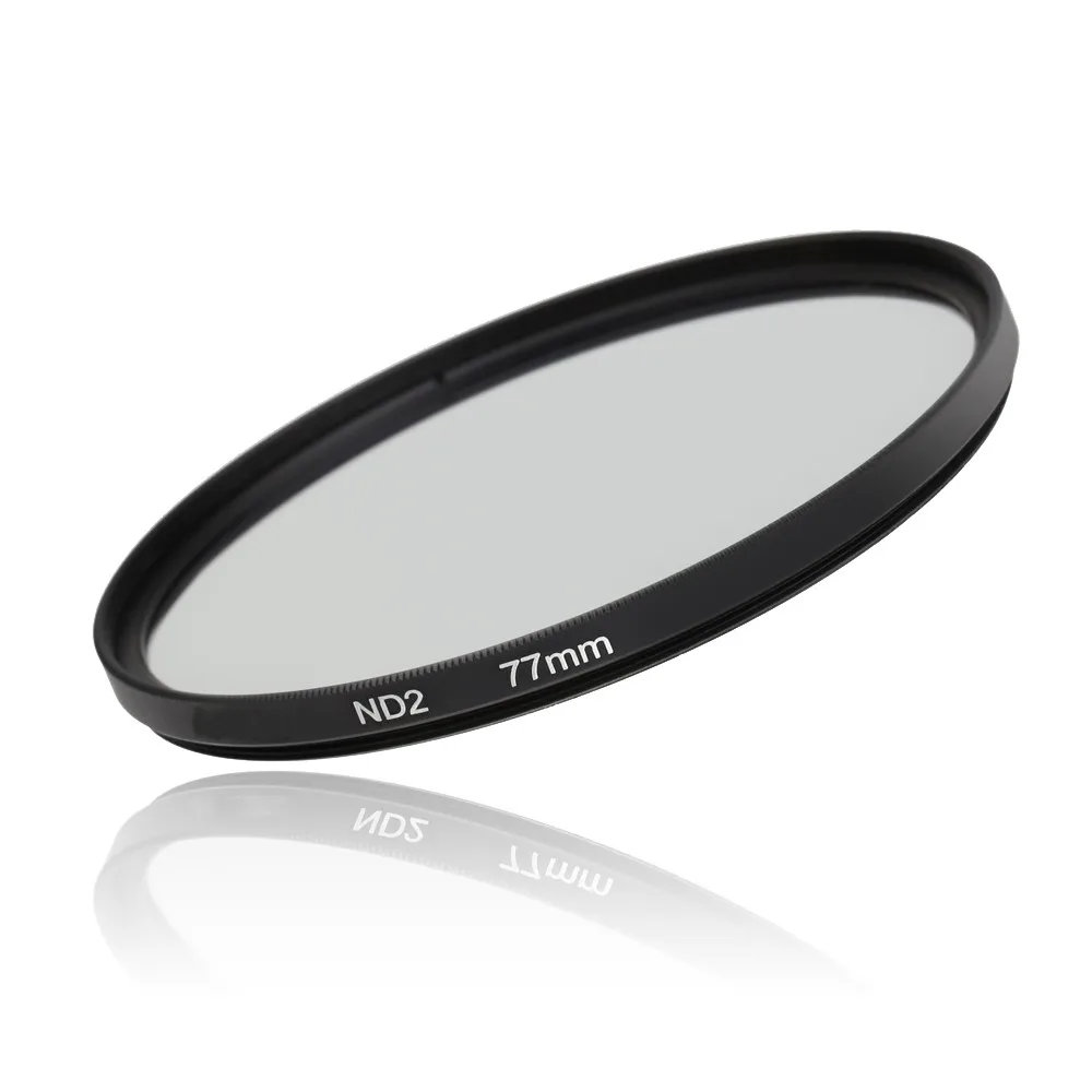 Ensemble de filtres ND2 et ND4 pour objectif photo, empilés sur fond blanc, mettant en valeur la clarté optique haute définition