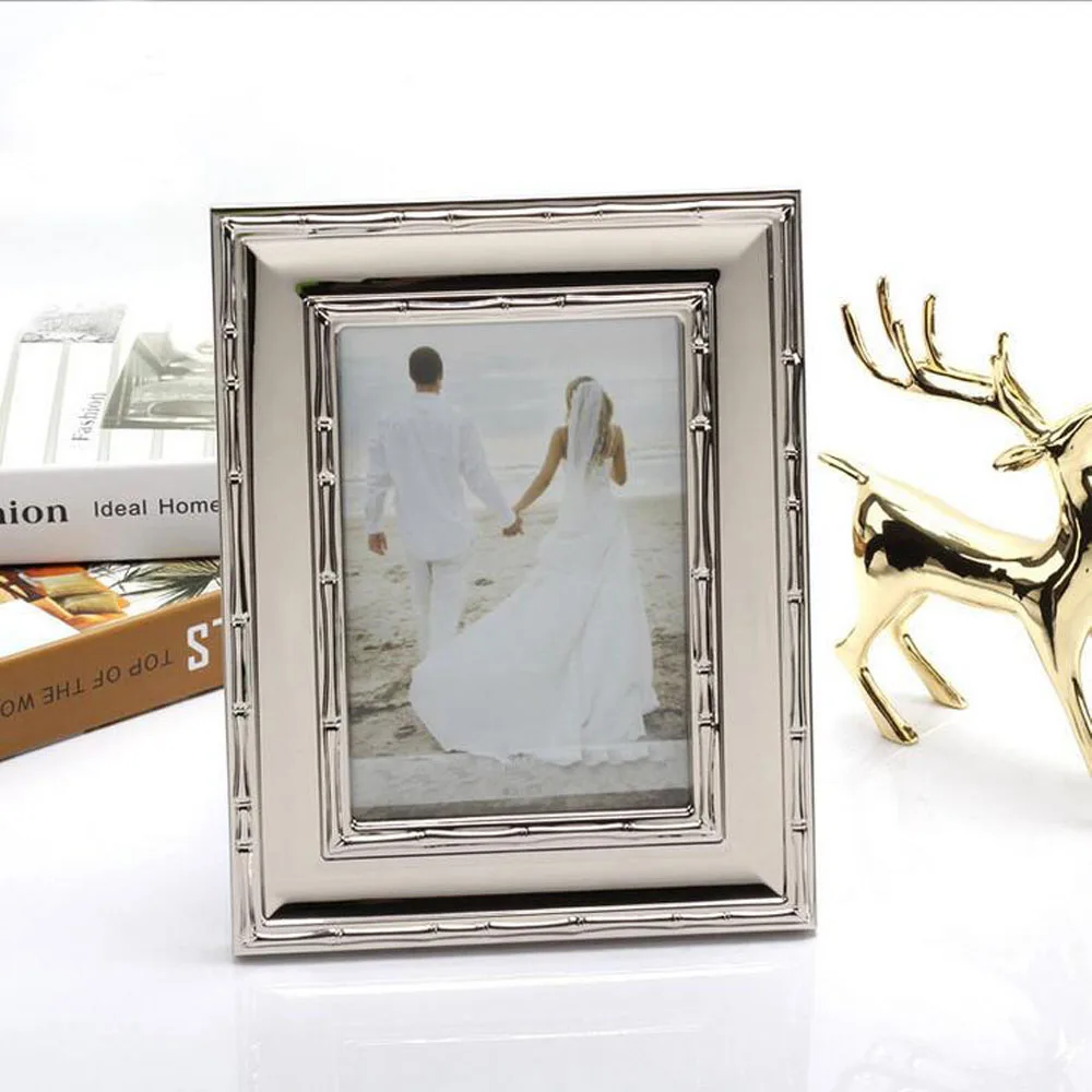 Metal Photo Picture Frames , Metal Picture Holders Ideal For Home Decor