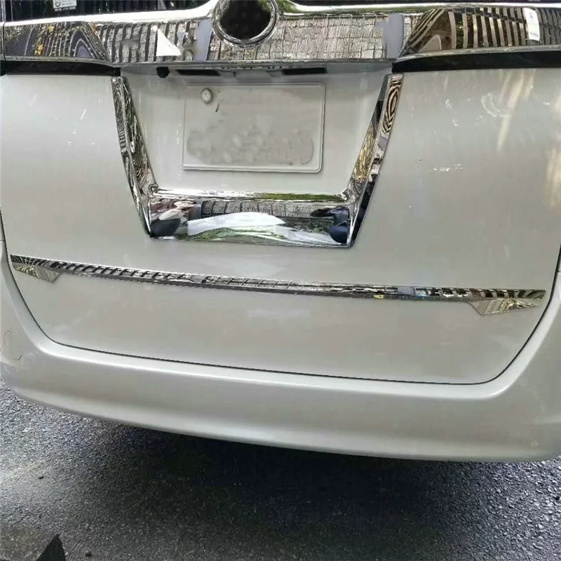 Чехлы toyota noah r80